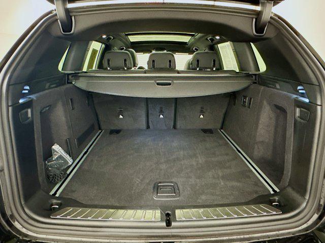 Photo of 2021 Black Sapphire Metallic BMW X3