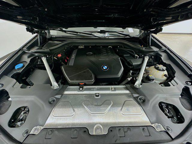 Photo of 2021 Black Sapphire Metallic BMW X3