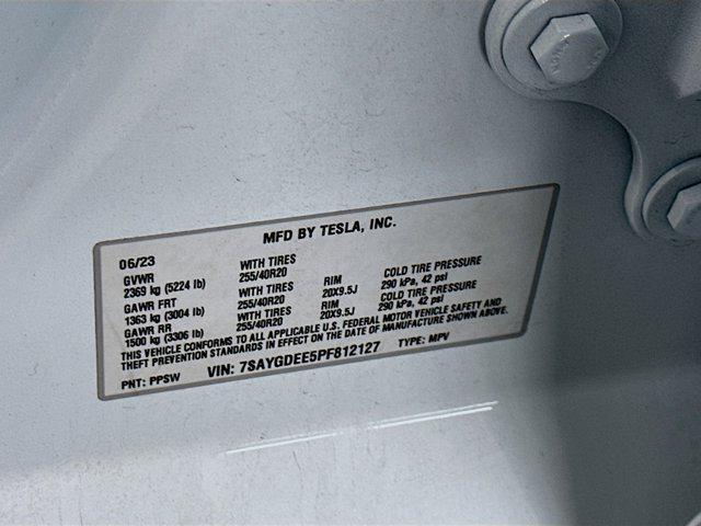 Photo of 2023 Pearl White Multi-Coat Tesla Model Y