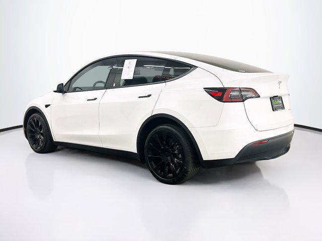 Photo of 2023 Pearl White Multi-Coat Tesla Model Y