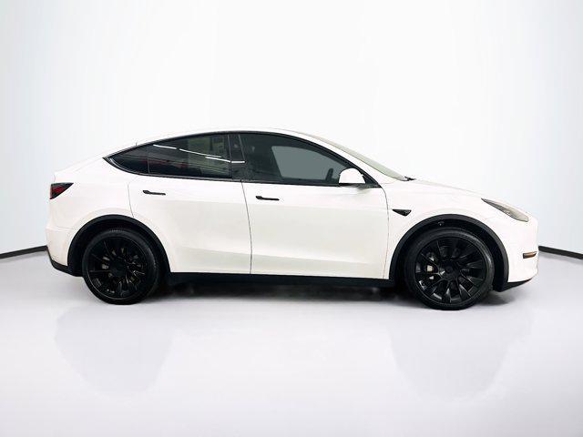 Photo of 2023 Pearl White Multi-Coat Tesla Model Y