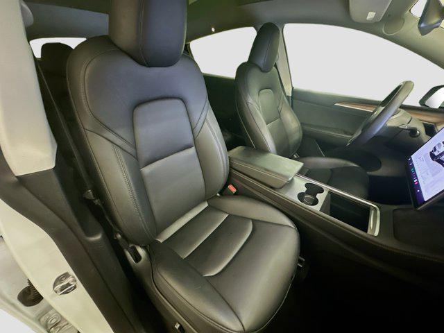 Photo of 2023 Pearl White Multi-Coat Tesla Model Y