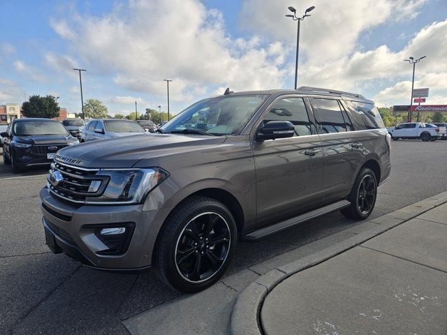 Photo of 2019 Gray Ford Expedition