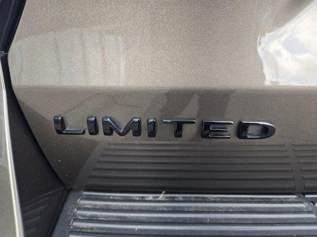 Photo of 2019 Gray Ford Expedition