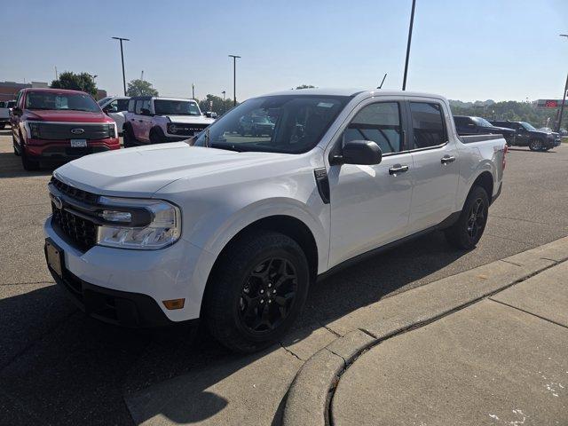 Photo of 2023 White Ford Maverick