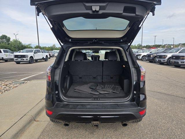Photo of 2017 Black Ford Escape