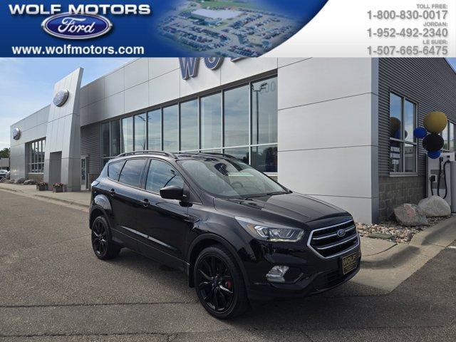Photo of 2017 Black Ford Escape