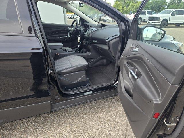 Photo of 2017 Black Ford Escape