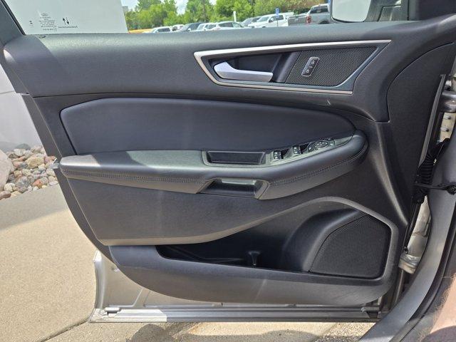 Photo of 2024 Silver Ford Edge