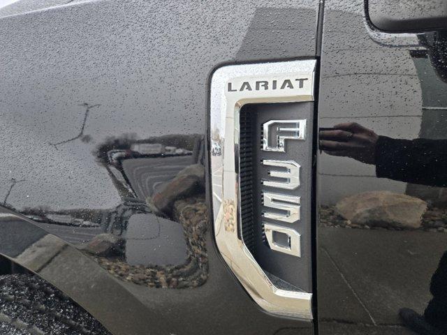Photo of 2017 Shadow Black Ford F-350