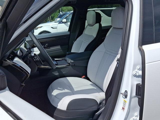 Photo of 2025 Ostuni Pearl White Land Rover Range Rover Sport