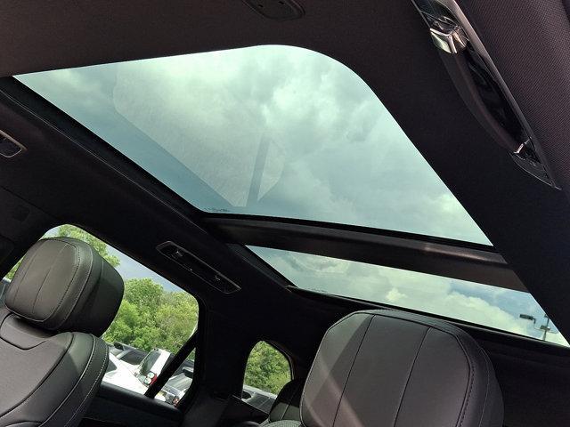 Photo of 2025 Santorini Black Land Rover Range Rover Sport