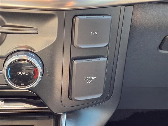 Photo of 2023 Iconic Silver Metallic Ford F-150