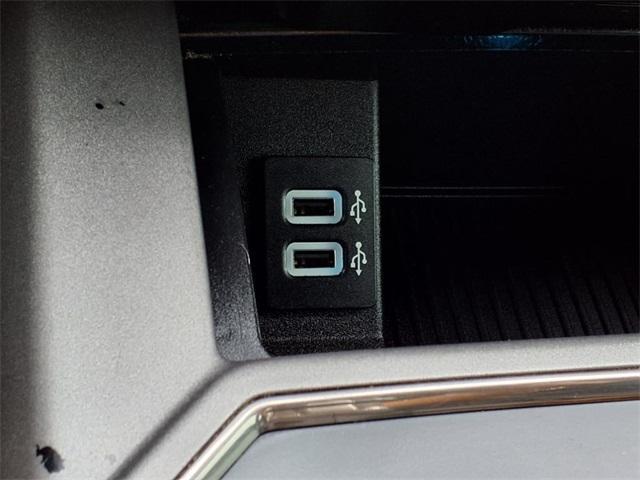 Photo of 2017 Magnetic Ford F-150