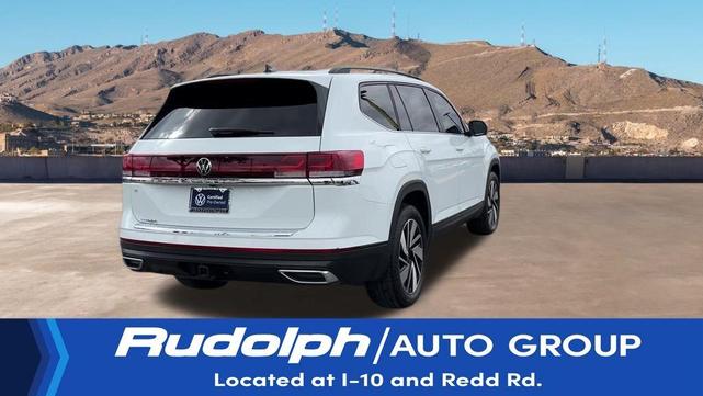 Photo of 2024 Pure White Volkswagen Atlas
