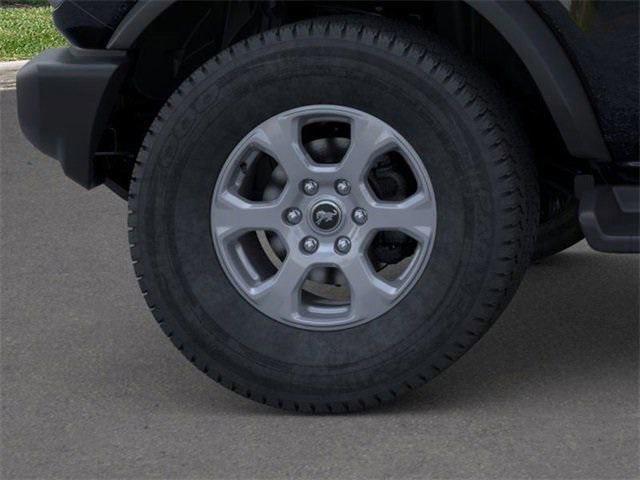 Photo of 2025 Shadow Black Ford Bronco