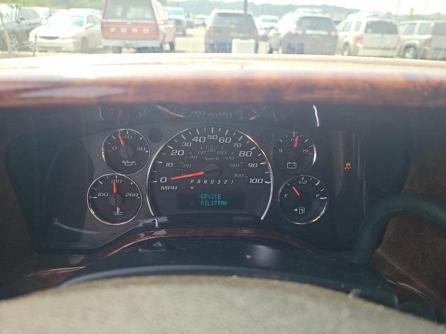 Photo of 2010 Onyx Black GMC Savana 1500