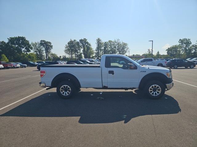 Photo of 2011 Oxford White Ford F-150