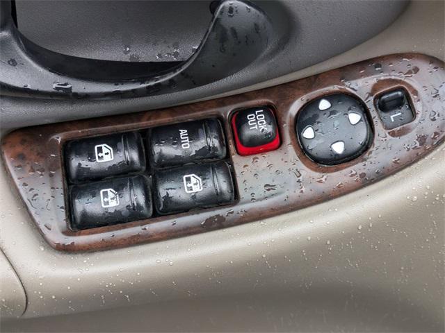 Photo of 1999 Green Chevrolet Malibu