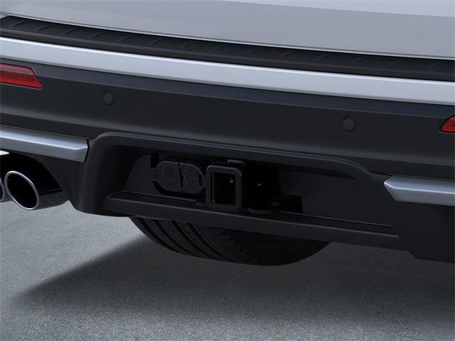 Photo of 2025 White Ford Explorer