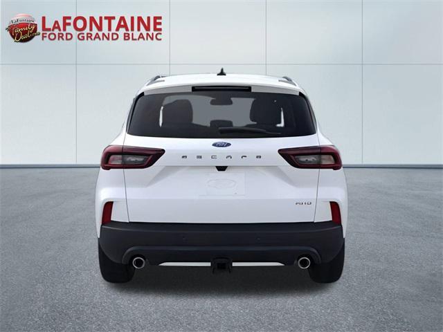 Photo of 2025 White Metallic Ford Escape