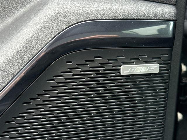 Photo of 2025 Ebony Twilight Metallic GMC Acadia