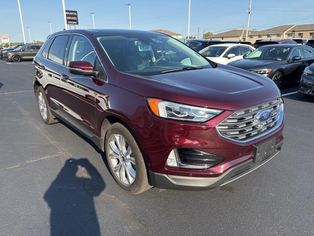 Photo of 2020 Burgundy Velvet Metallic Tinted Clearcoat Ford Edge