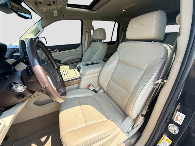 Photo of 2020 Carbon Black Metallic GMC Yukon