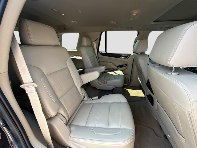 Photo of 2020 Carbon Black Metallic GMC Yukon