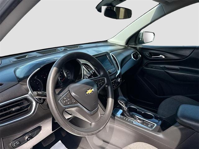Photo of 2023 Iron Gray Metallic Chevrolet Equinox