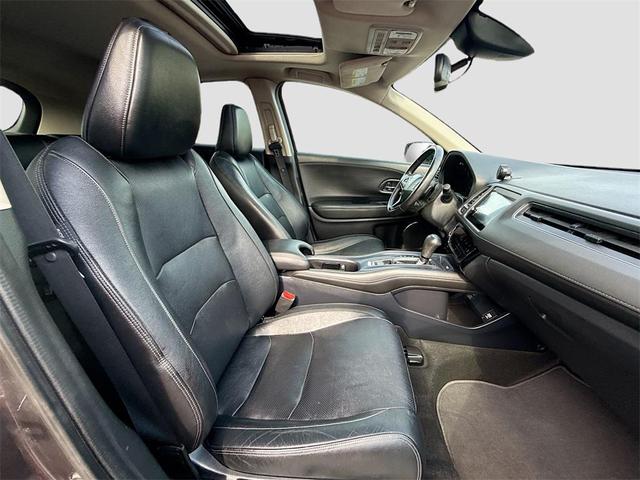 Photo of 2019 Crystal Black Pearl Honda HR-V