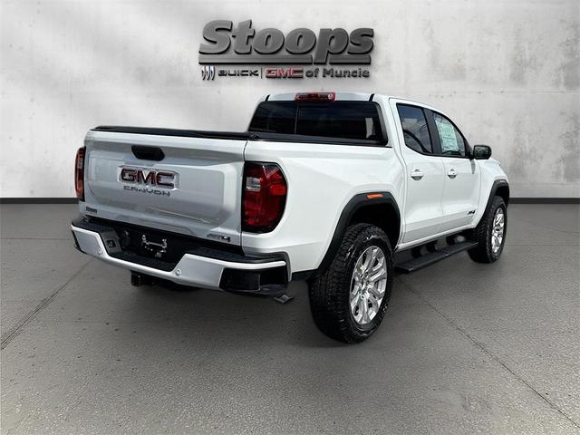Photo of 2026 Summit White GMC Canyon