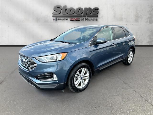Photo of 2019 Blue Metallic Ford Edge