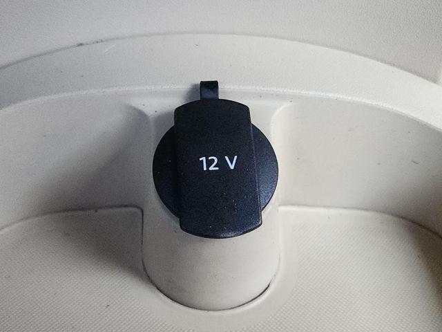 Photo of 2008 Blue Volkswagen New Beetle