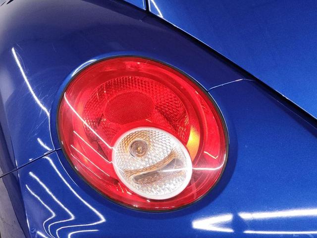 Photo of 2008 Blue Volkswagen New Beetle
