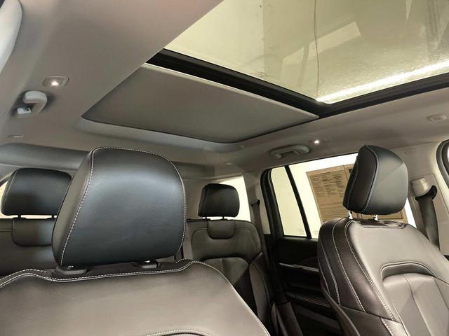 Photo of 2024 Velvet Red Pearlcoat Jeep Grand Cherokee