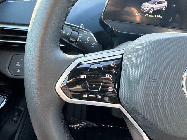 Photo of 2025 Pure Gray Volkswagen ID.4