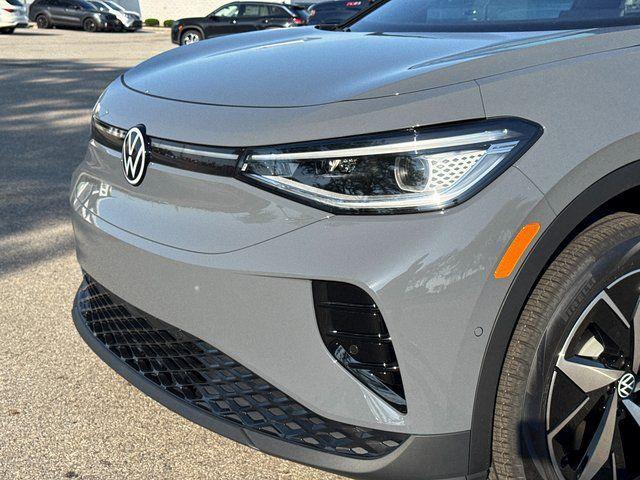 Photo of 2025 Pure Gray Volkswagen ID.4