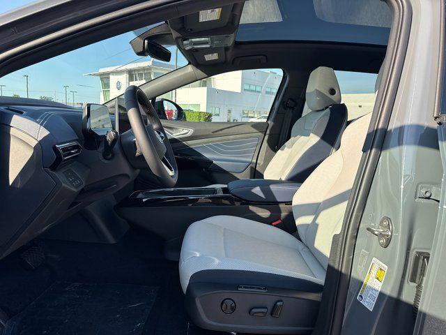 Photo of 2025 Pure Gray Volkswagen ID.4