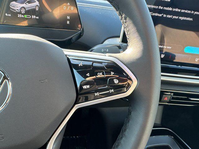 Photo of 2025 Pure Gray Volkswagen ID.4