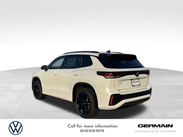 Photo of 2025 Opal White Pearl Effect Volkswagen Tiguan