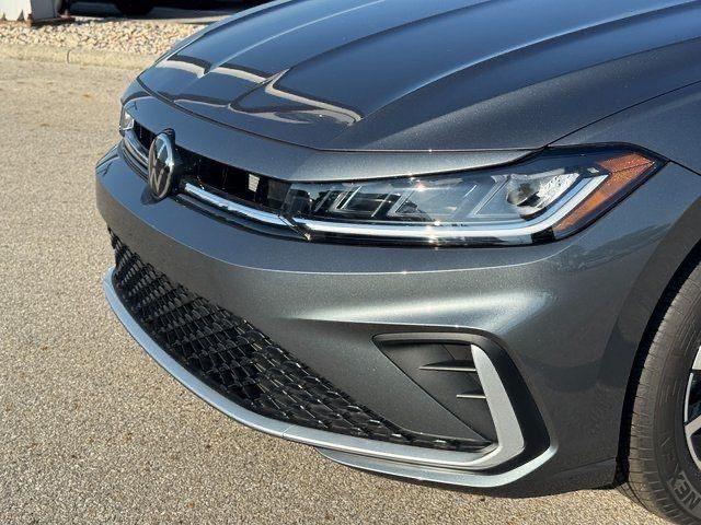 Photo of 2025 Platinum Gray Metallic Volkswagen Jetta