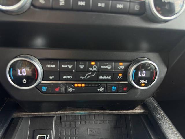 Photo of 2019 Gray Ford Expedition Max