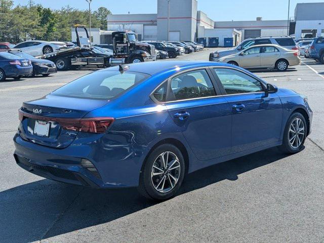 Photo of 2023 Deep Sea Blue Kia Forte