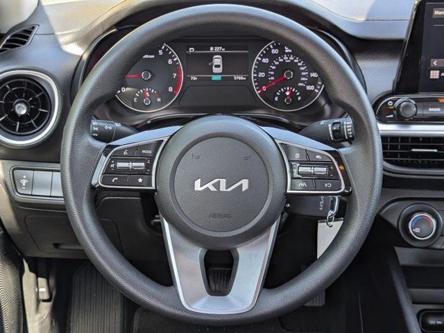 Photo of 2023 Deep Sea Blue Kia Forte