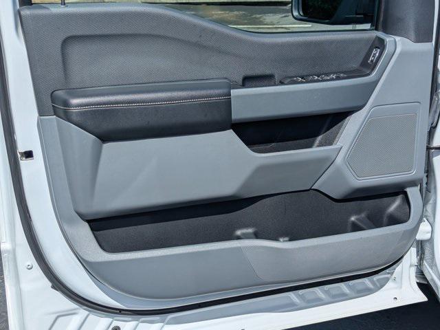 Photo of 2023 Oxford White Ford F-150