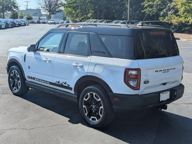 Photo of 2021 Oxford White Ford Bronco Sport