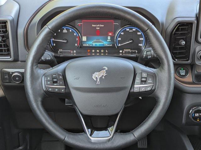 Photo of 2021 Oxford White Ford Bronco Sport