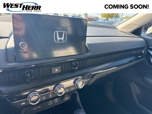Photo of 2023 Platinum White Pearl Honda CR-V