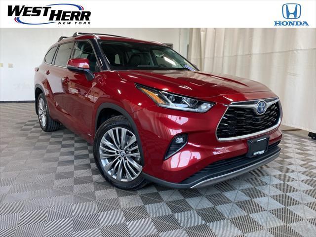 2022 Toyota Highlander Hybrid